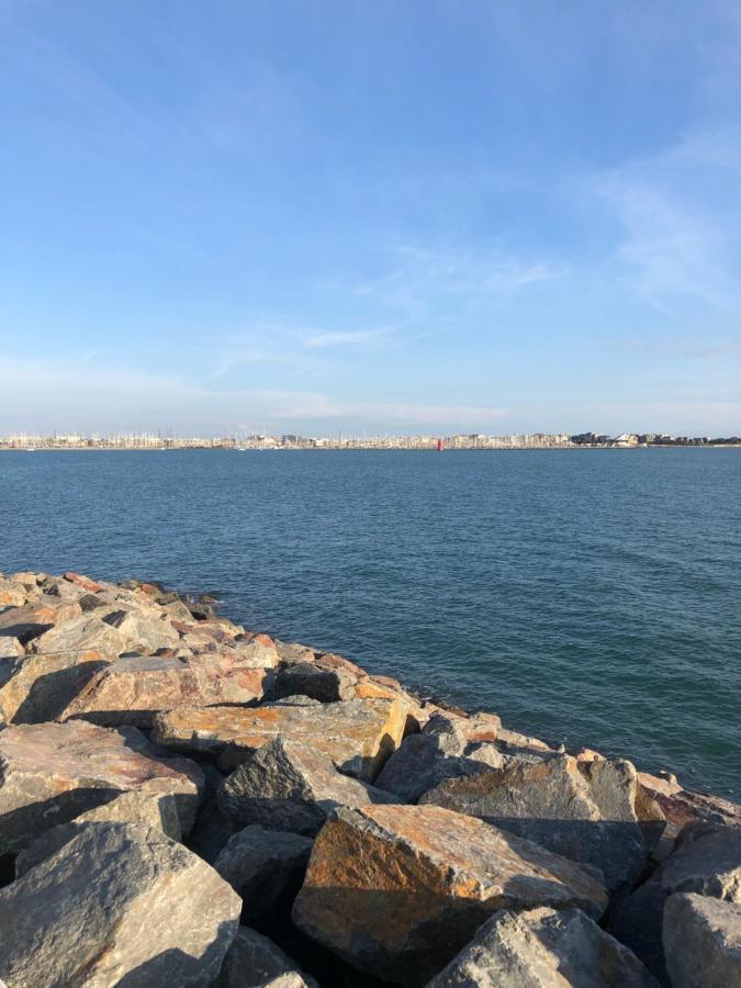 Les Pois Sont Verts La Rochelle  Luaran gambar